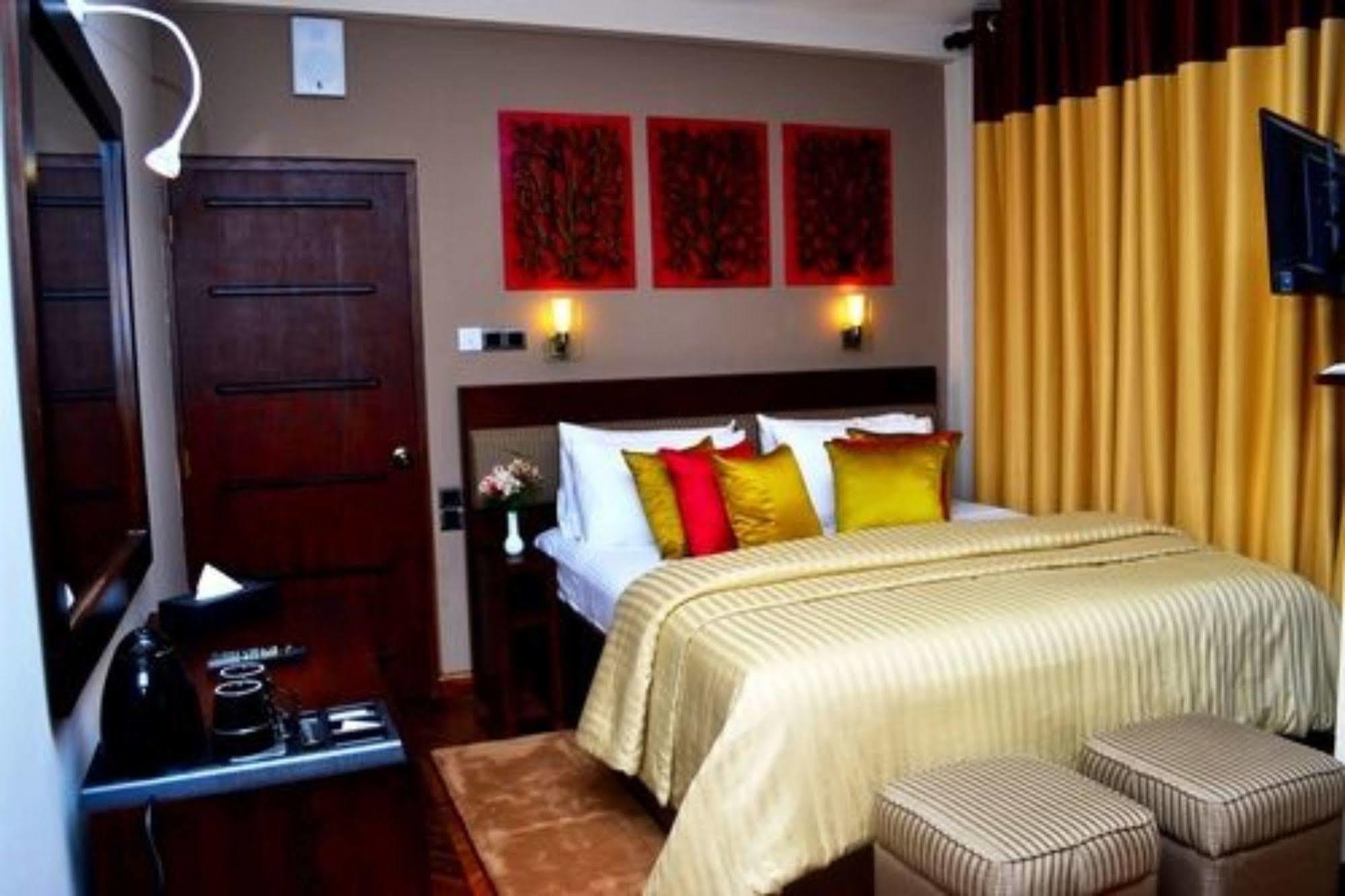 Glory Bush Boutique * Nuwara Eliya